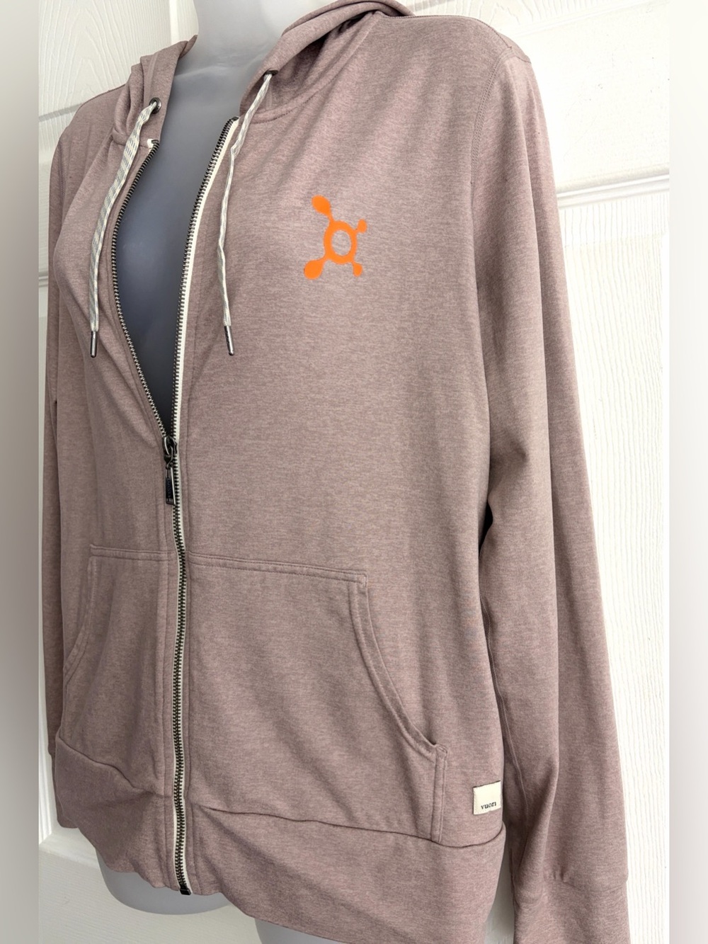 Vuori Orangetheory Halo Performance Hoodie 2.0 Dusty Rose size Medium